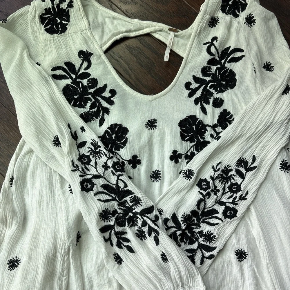 Free People “Sweet Tennessee” White Dress with Black Flower Embroidery